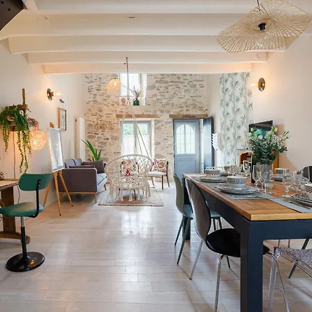 Maison Renovee Avec Jardin, Piscine Chauffee Et Wifi A - Fr-1-426-537 度假居 *