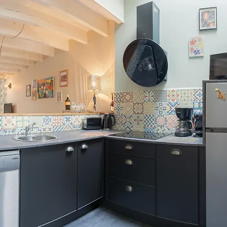 Maison Renovee Avec Jardin, Piscine Chauffee Et Wifi A Mareuil-sur-Lay