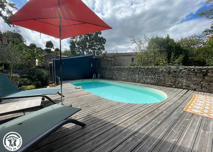 Maison Renovee Avec Jardin, Piscine Chauffee Et Wifi A - Fr-1-426-537 펜션